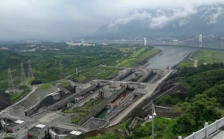 three gorges dam facts