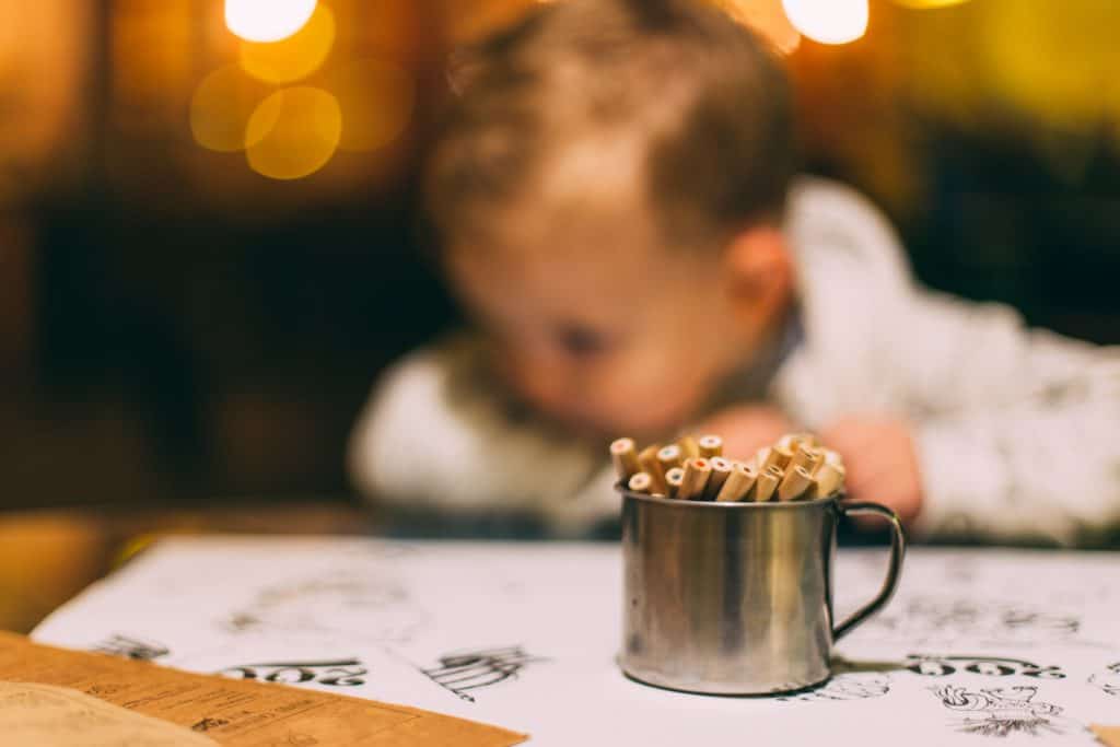 child writing left handed facts