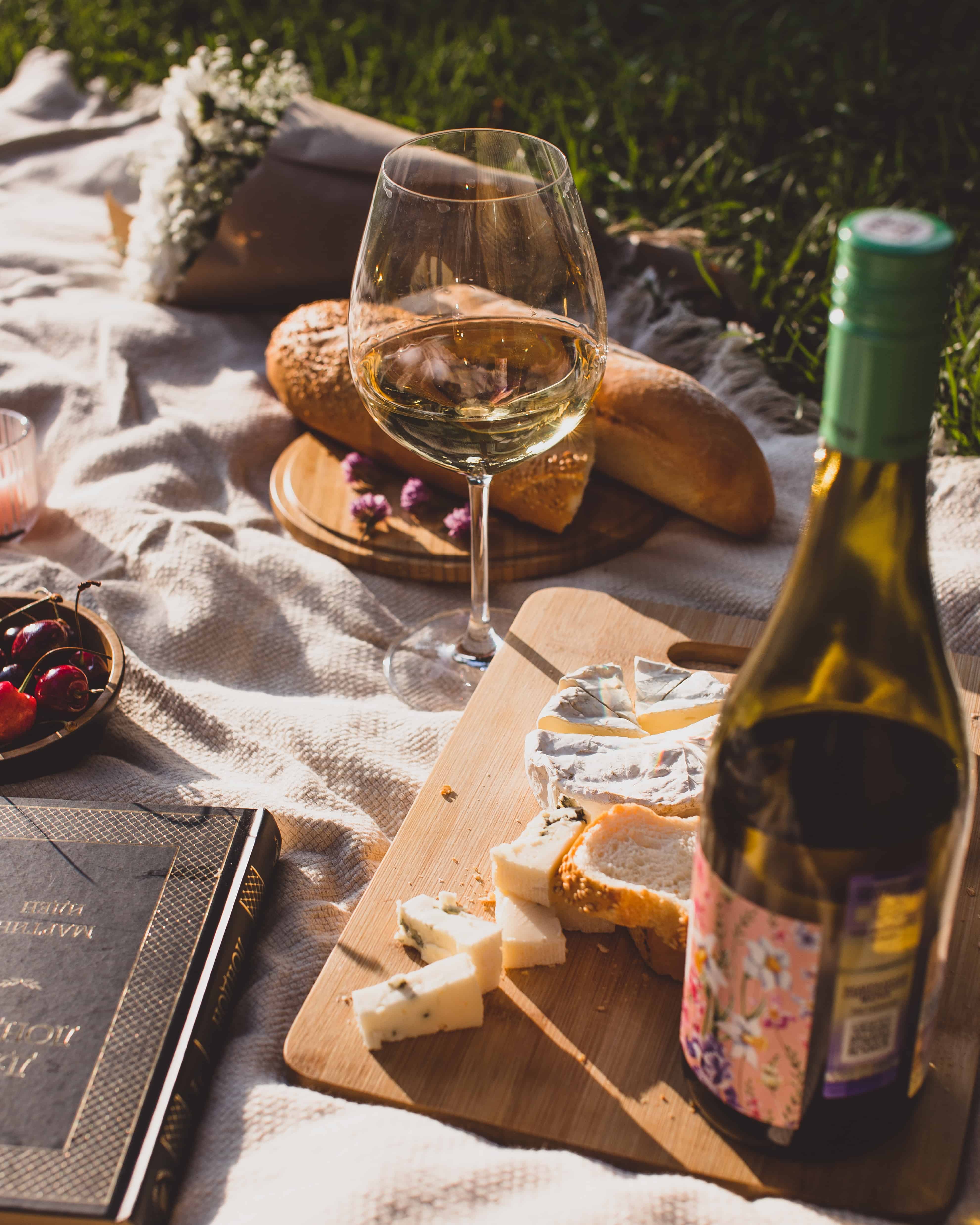 wine and bread, wine facts
