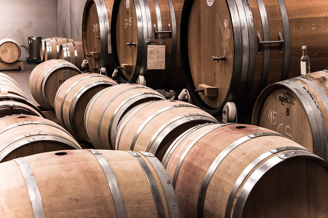 wine barrels, wine facts