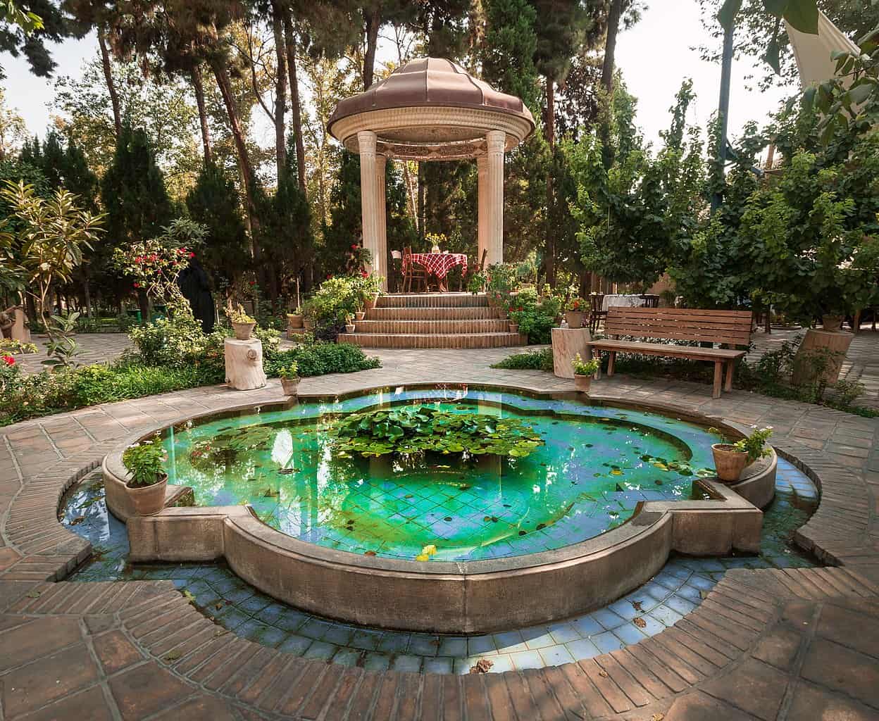 gardens in iran, persian culture