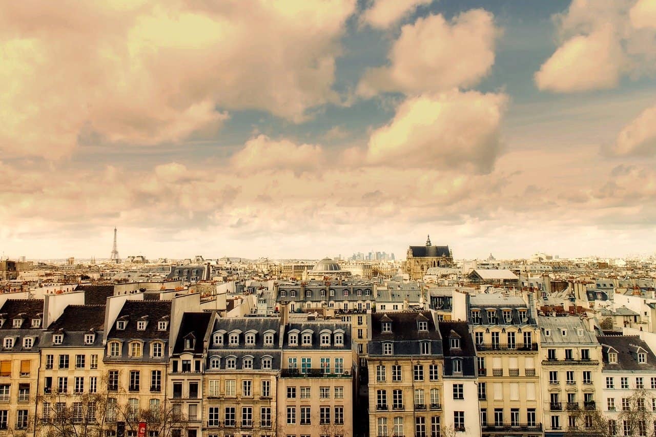 paris, airbnb facts