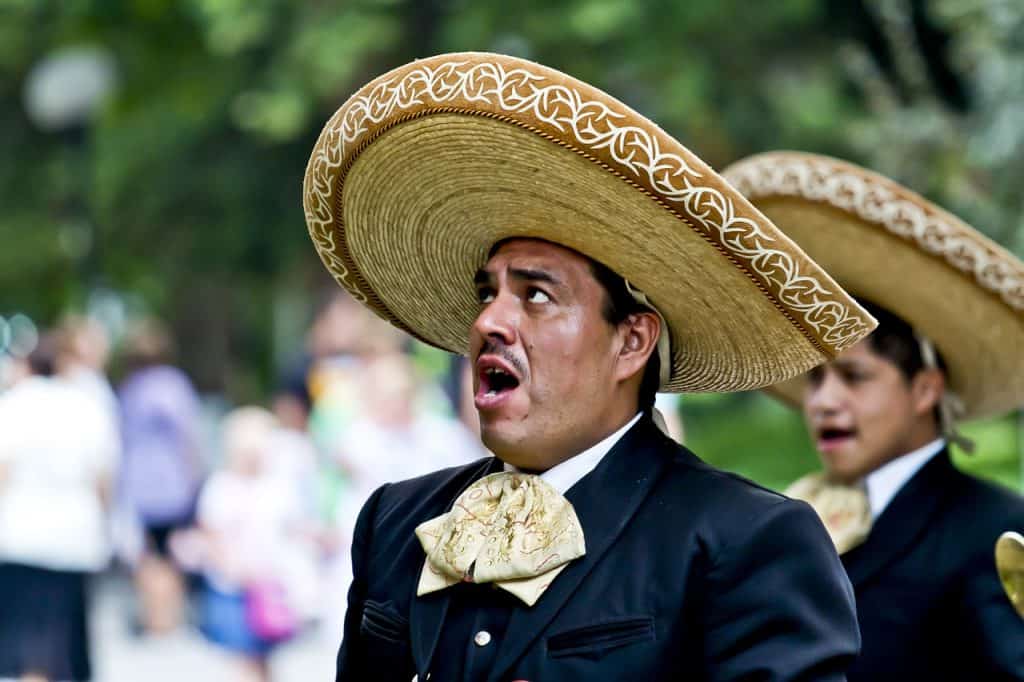 25 Cinco de Mayo Facts, History and Trivia - Parade