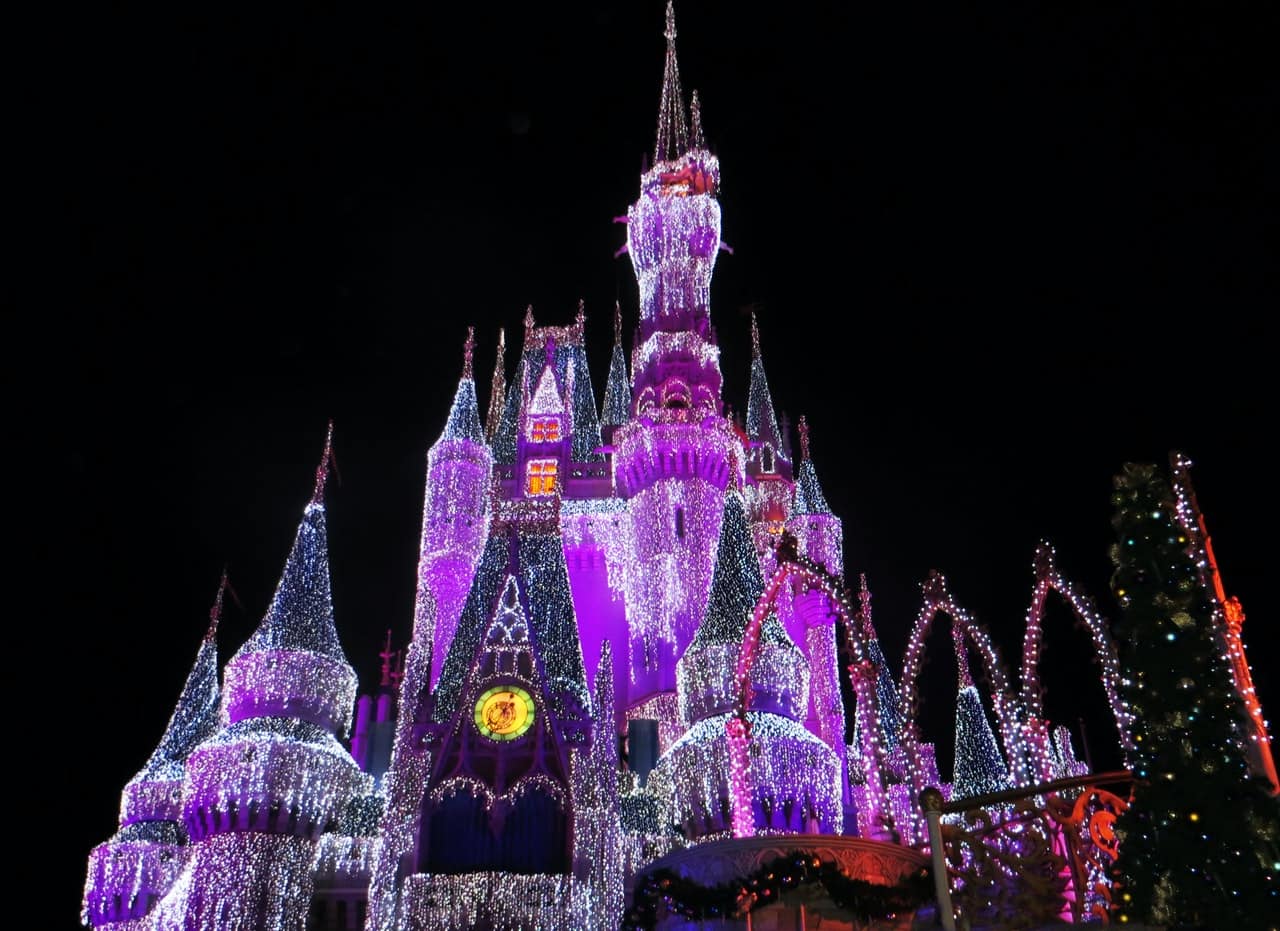 15 Interesting Facts About Disney Theme Parks That You Probably