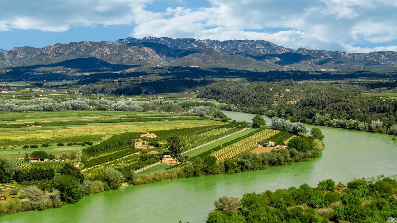 the ebro river