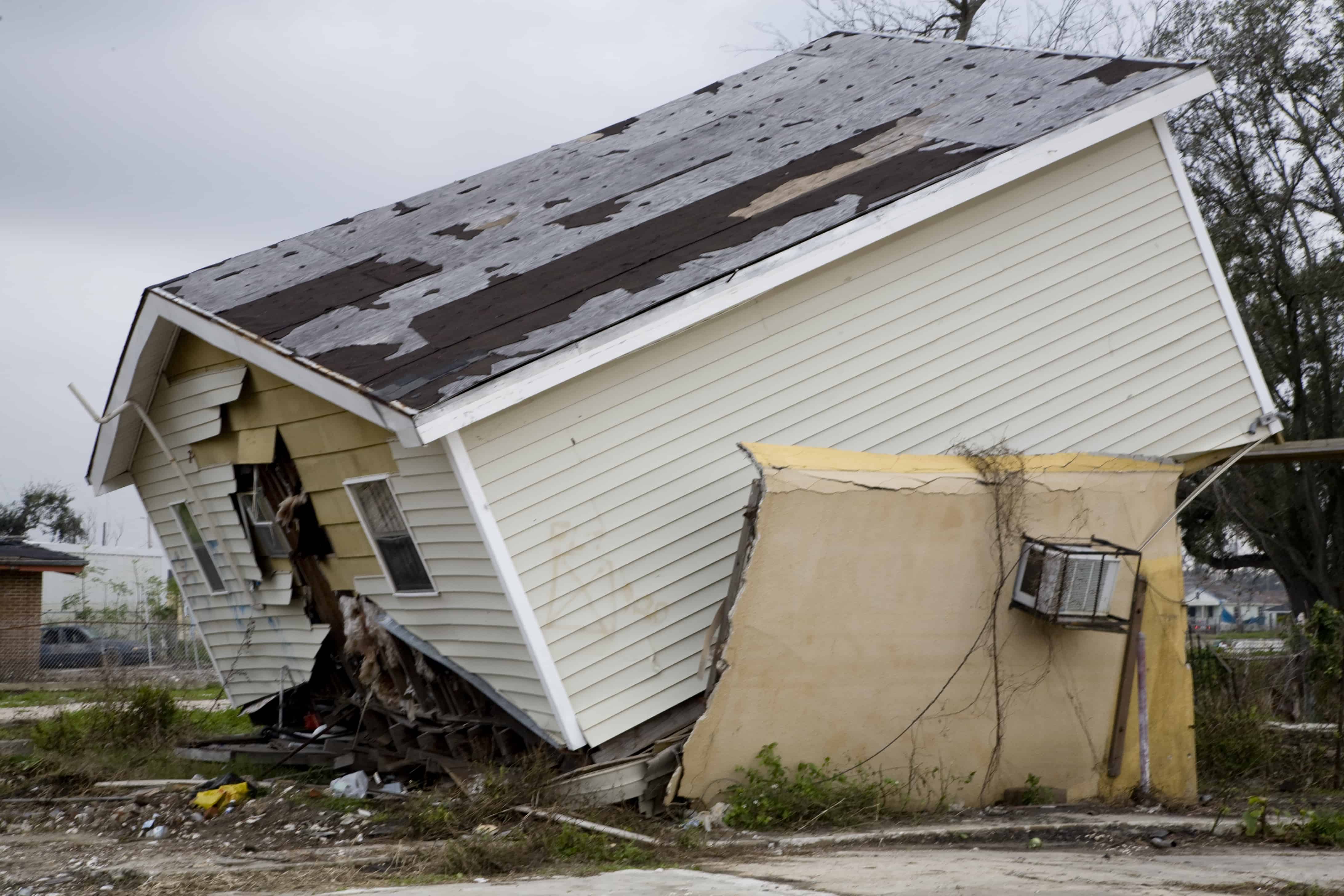 40 Devastating Hurricane Katrina Facts That Changed Lives