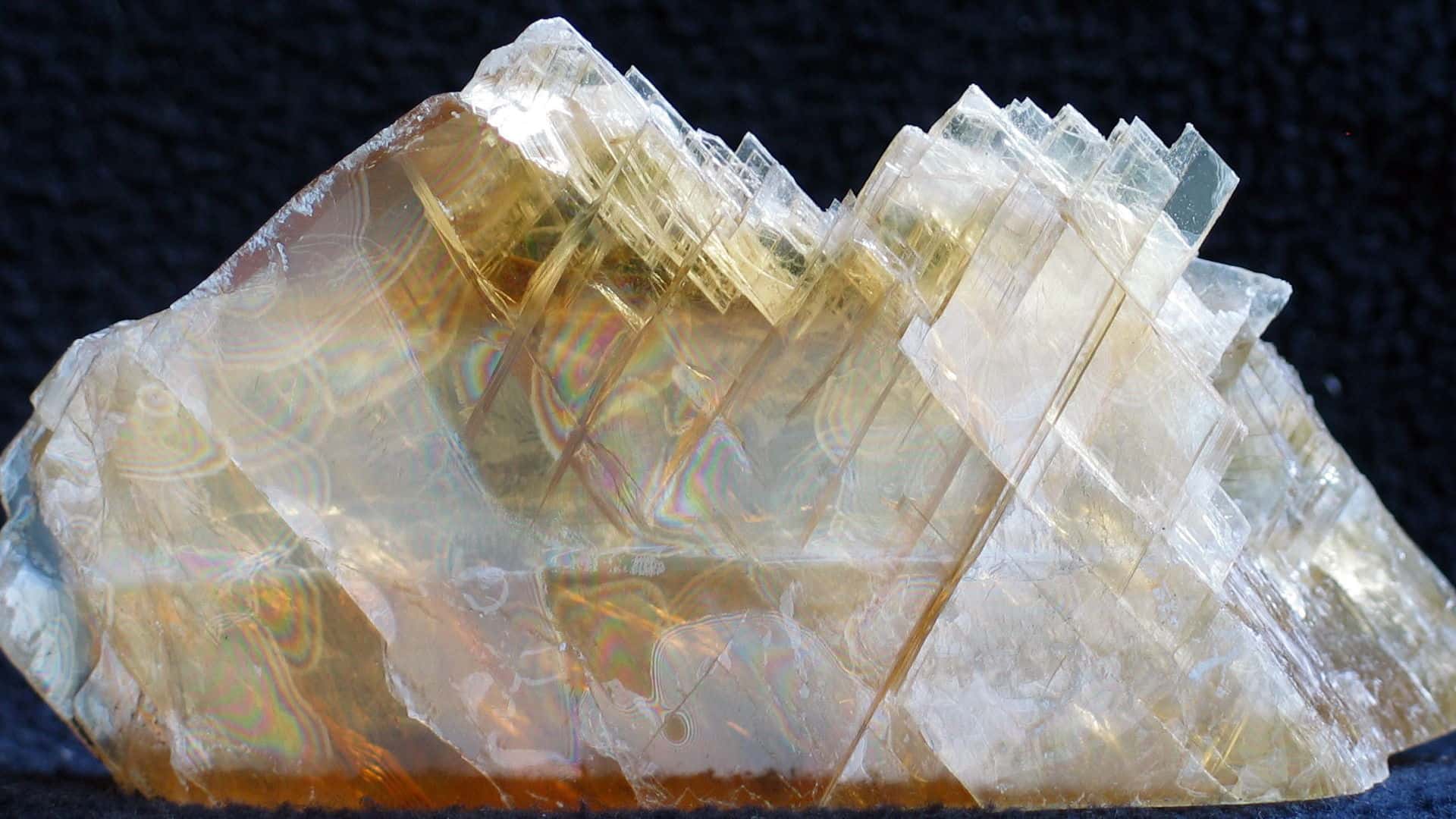Pyramid of Giza Facts, Gypsum Crystals