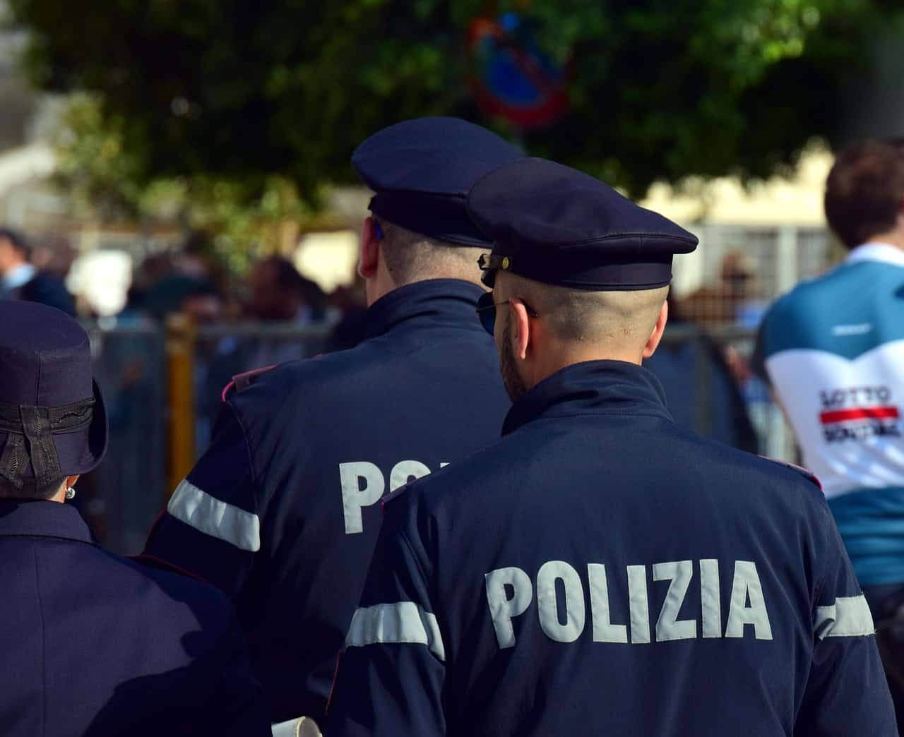 italy, police