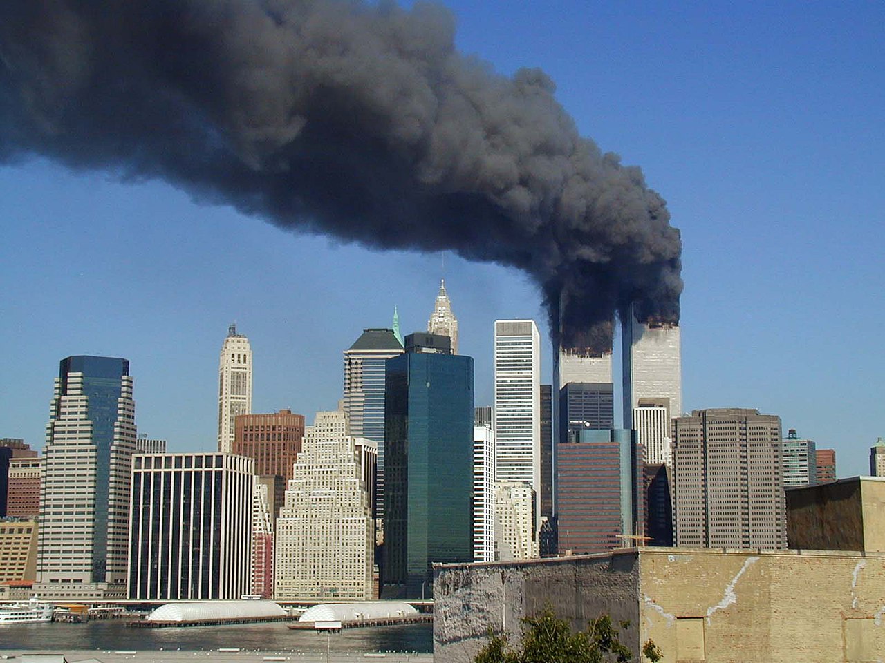 WTC on fire, 9/11 attacks