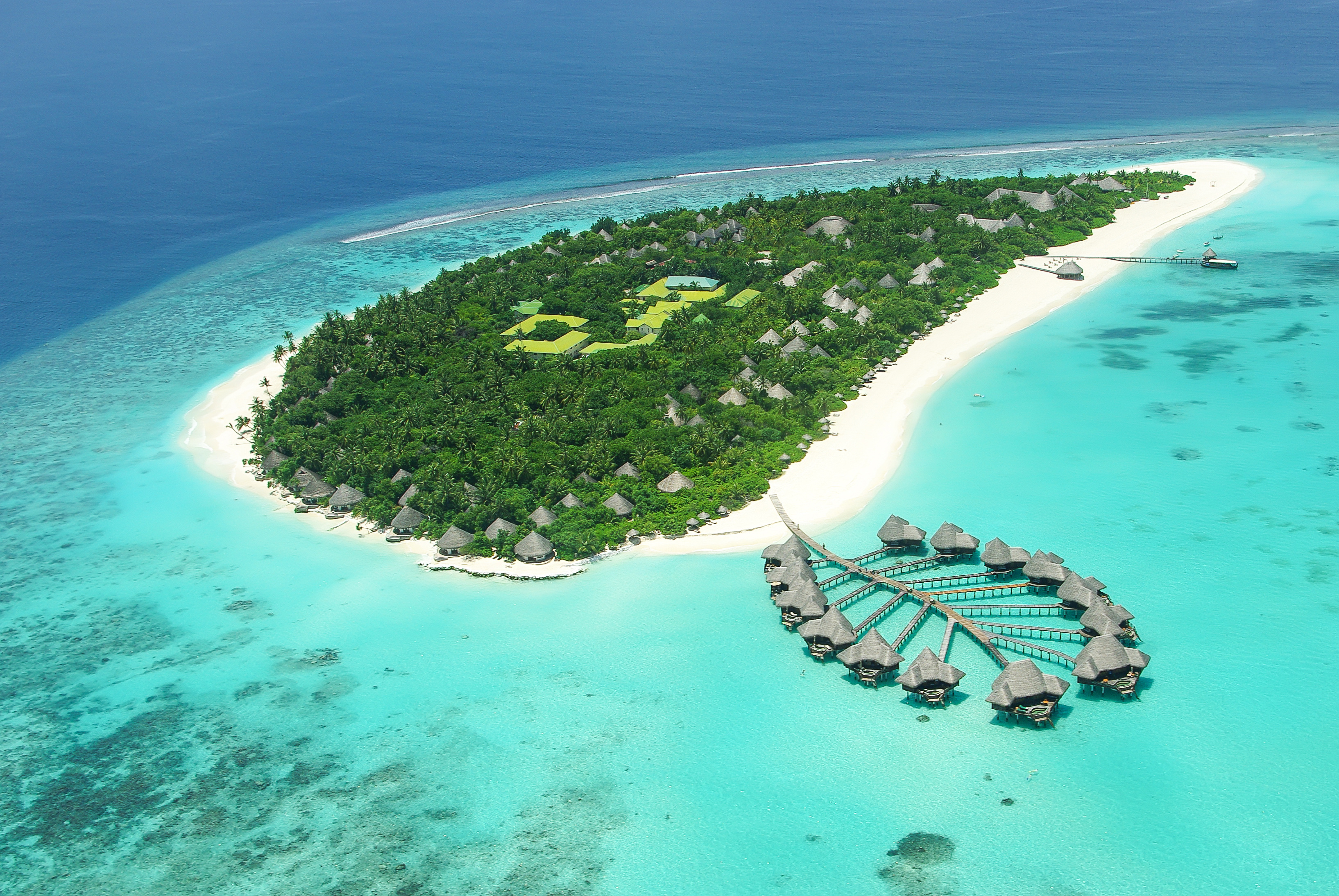 Страна в которой есть остров. Остров Ган Мальдивы. Остров Тодду Мальдивы. Атолл Адду. Alila kothaifaru Maldives 5* Мальдивы.