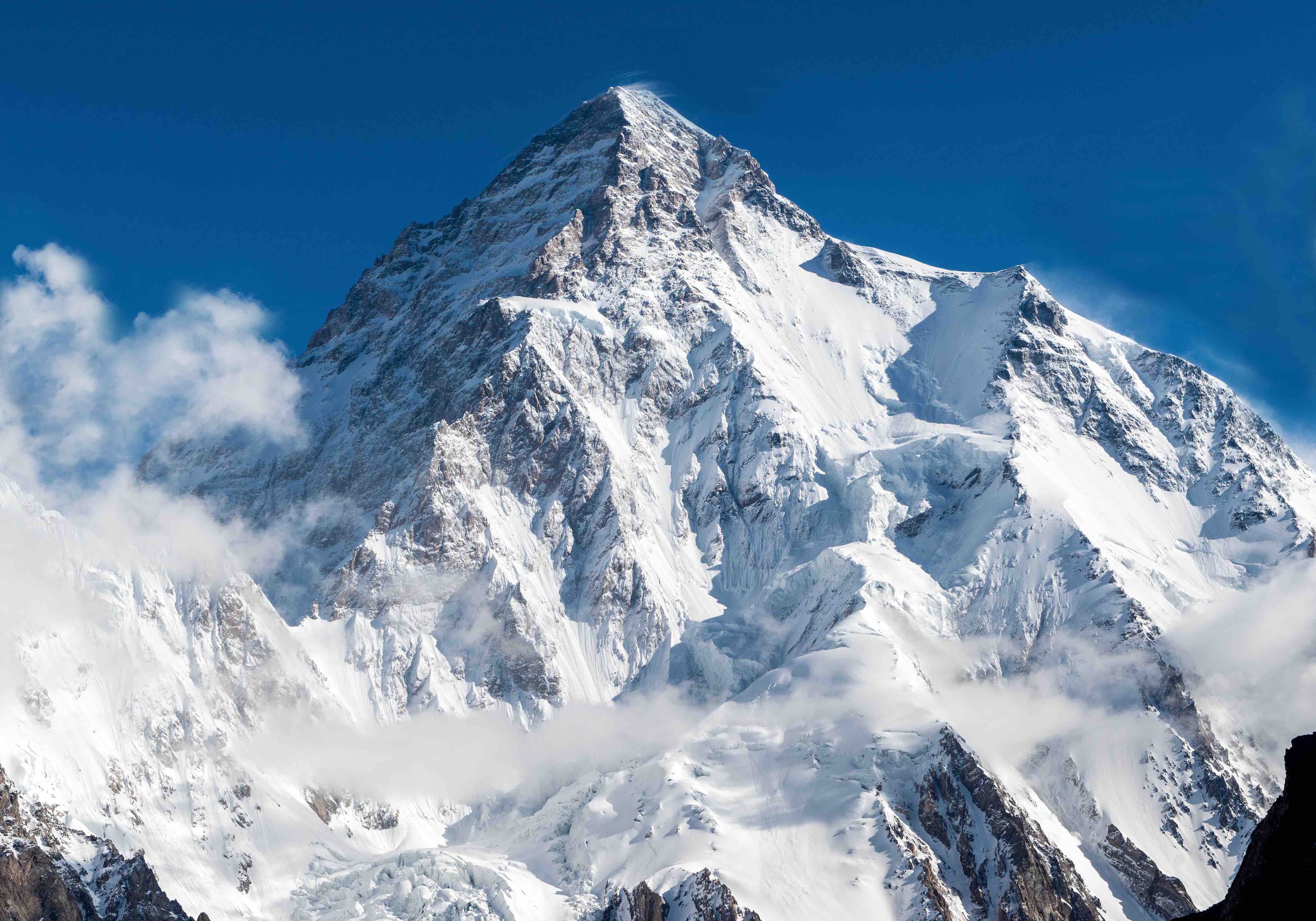 Mountain k. К2 Чогори. Чогори вершина. Горы мира Чогори. Вершина горы Гималаи.