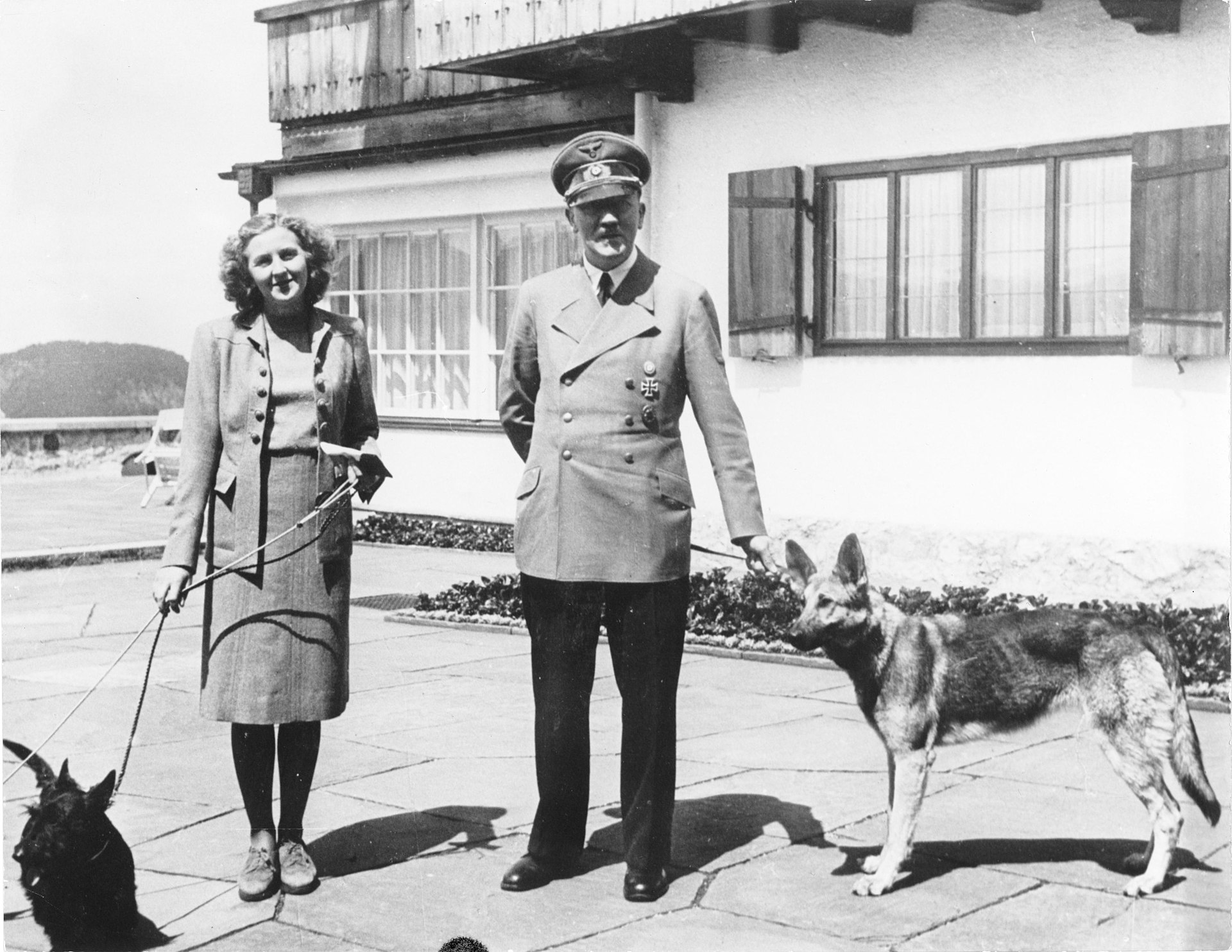 Eva Braun and Adolf Hitler, Blondi, Hitler's Dog, Hitler's Wife
