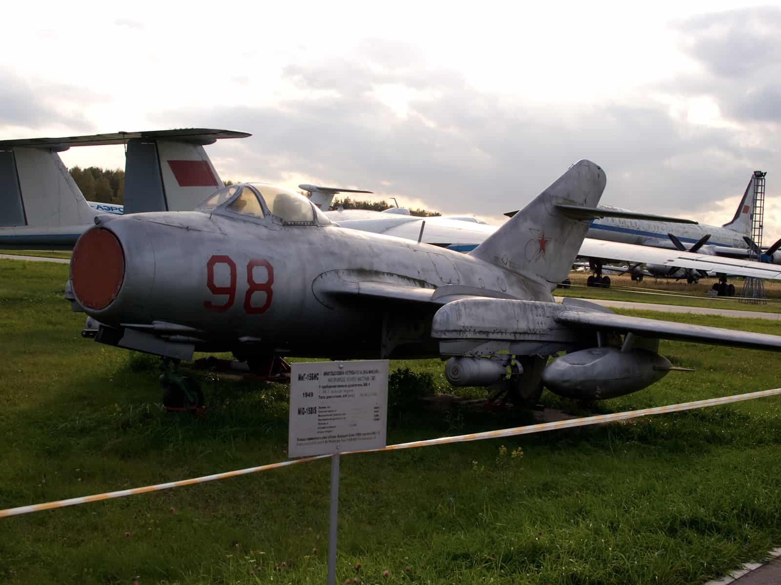 Korean War Facts, Soviet MiG-15bis