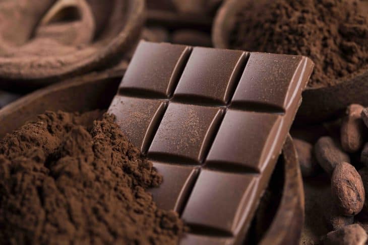 chocolate bar and cacao powder