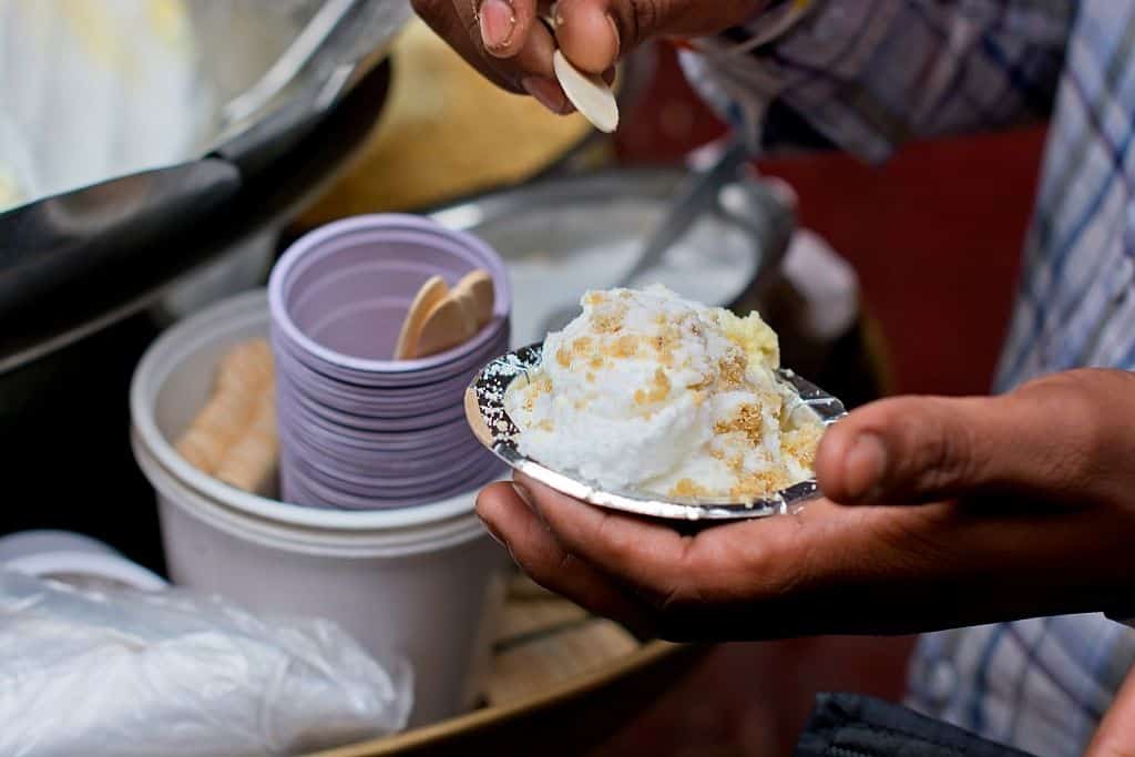 Daulat Ki Chaat, indian street food, asian street food