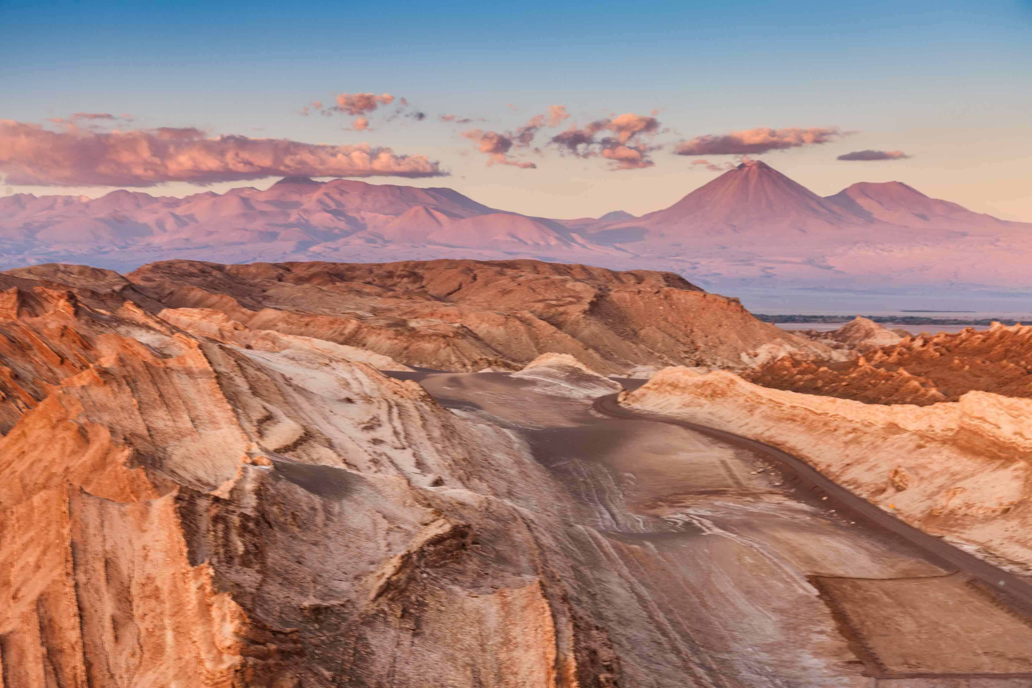 Famous Landmark Facts: Atacama Desert