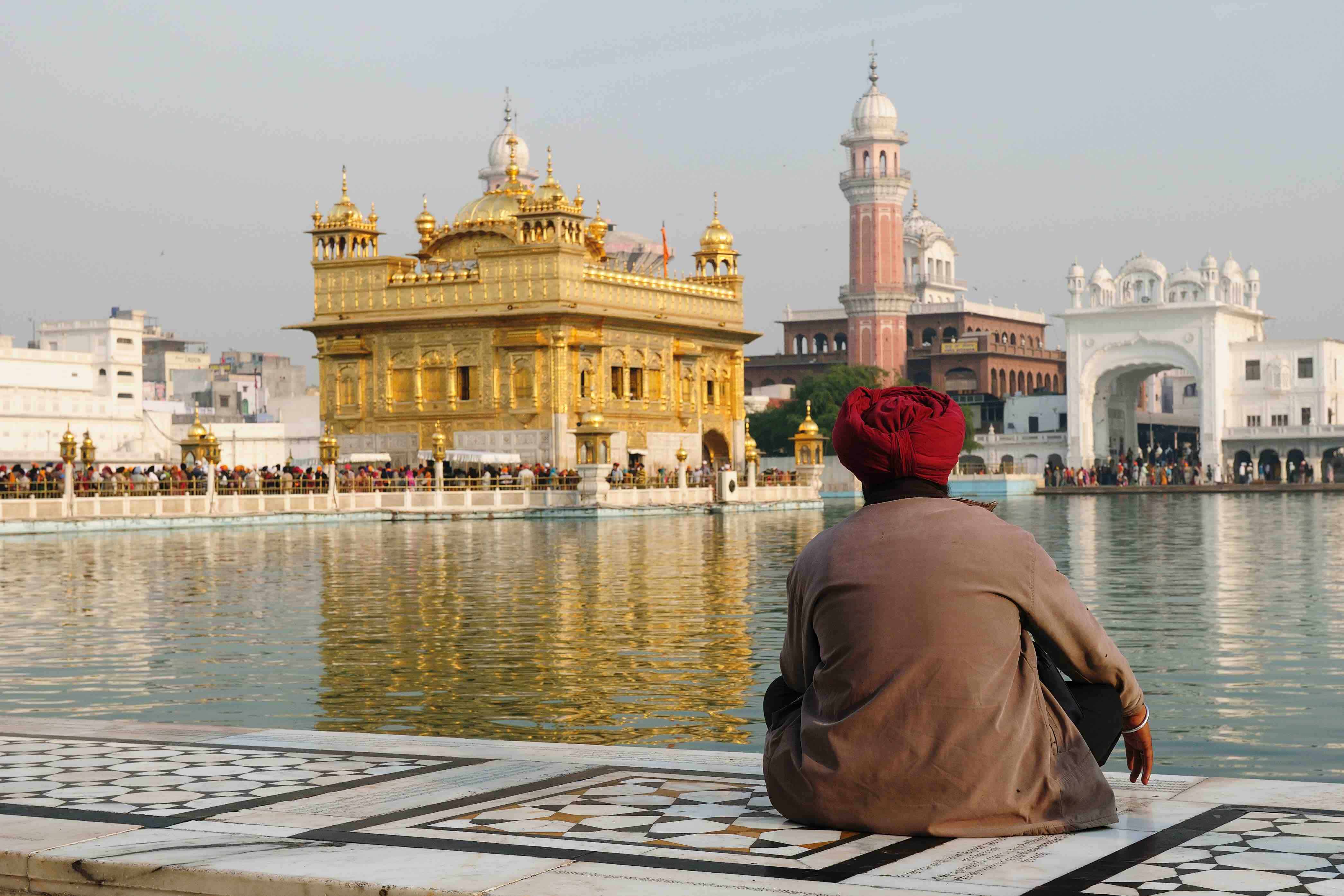 Golden Temple of Amritsar, famous landmarks
