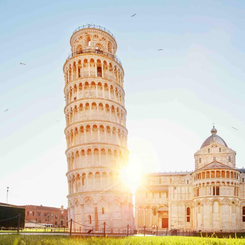 Leaning Tower of Pisa, famous landmarks