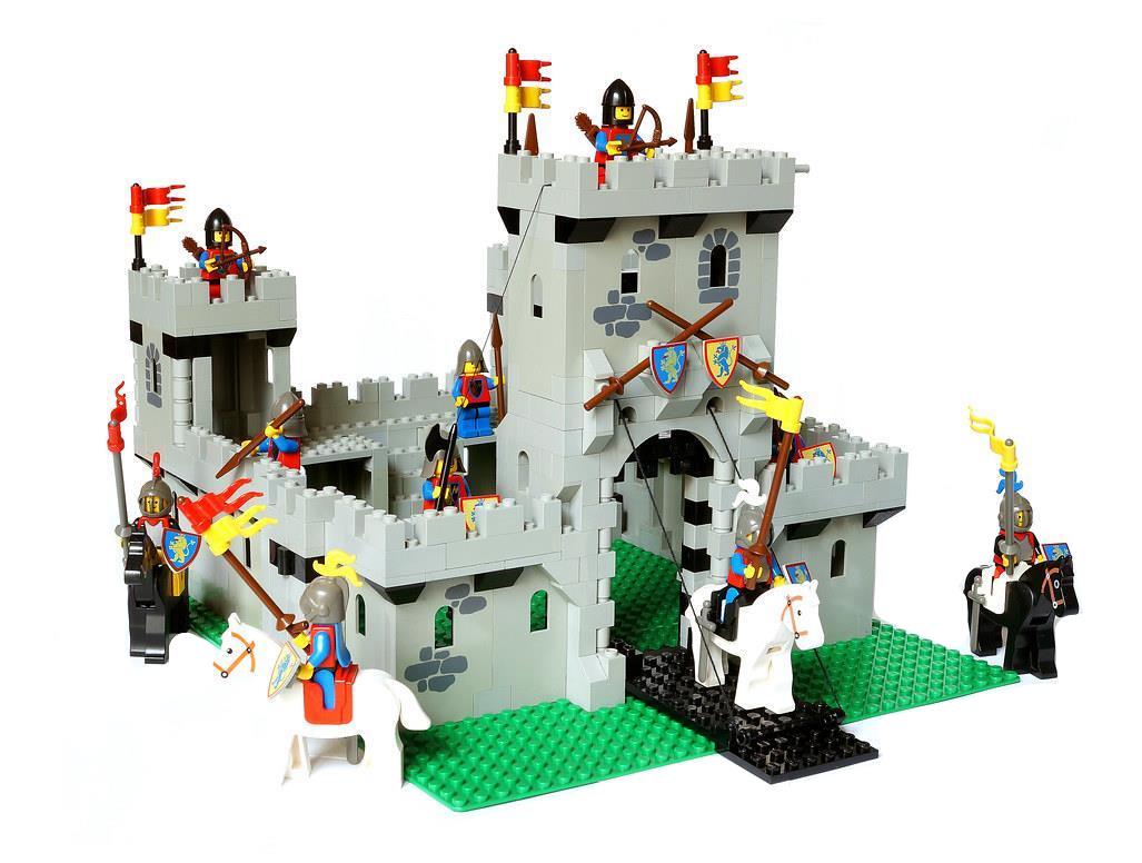 Lion Knights King's Castle
