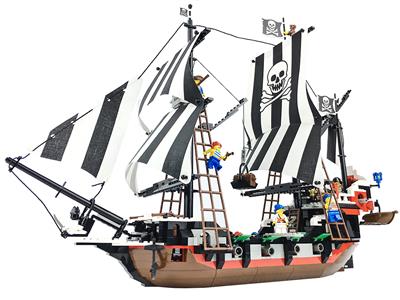 Skull's Eye Schooner