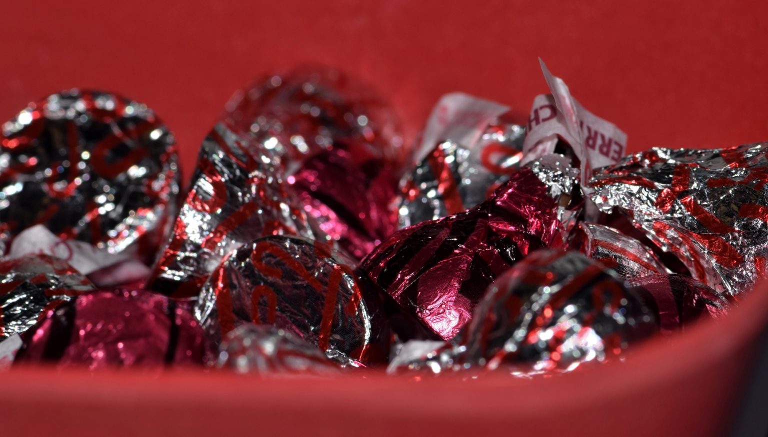 19 Nutritional Facts About Hershey Kisses Revealed - Facts.net