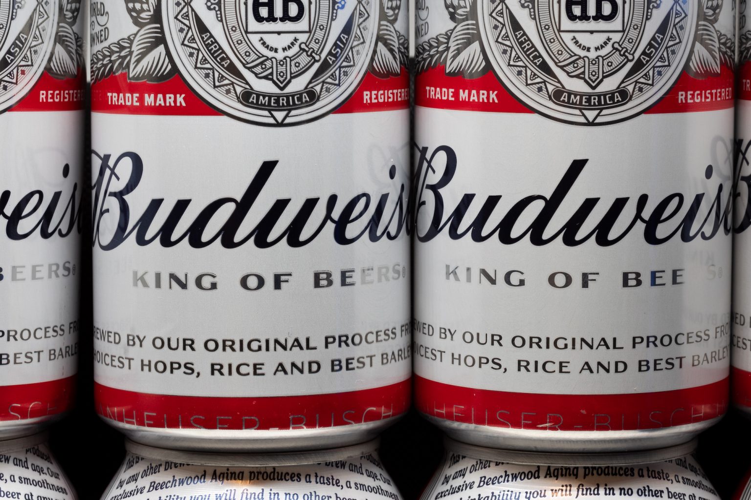 20 Budweiser Nutrition Facts For The King Of Beers - Facts.net