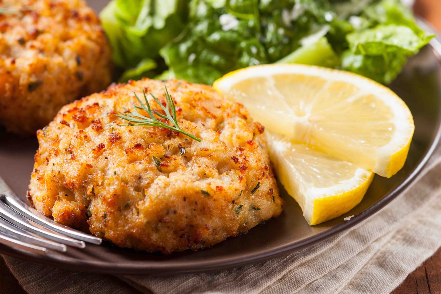 15 Nutrition Facts About Crab Cakes For Seafood Goodness - Facts.net