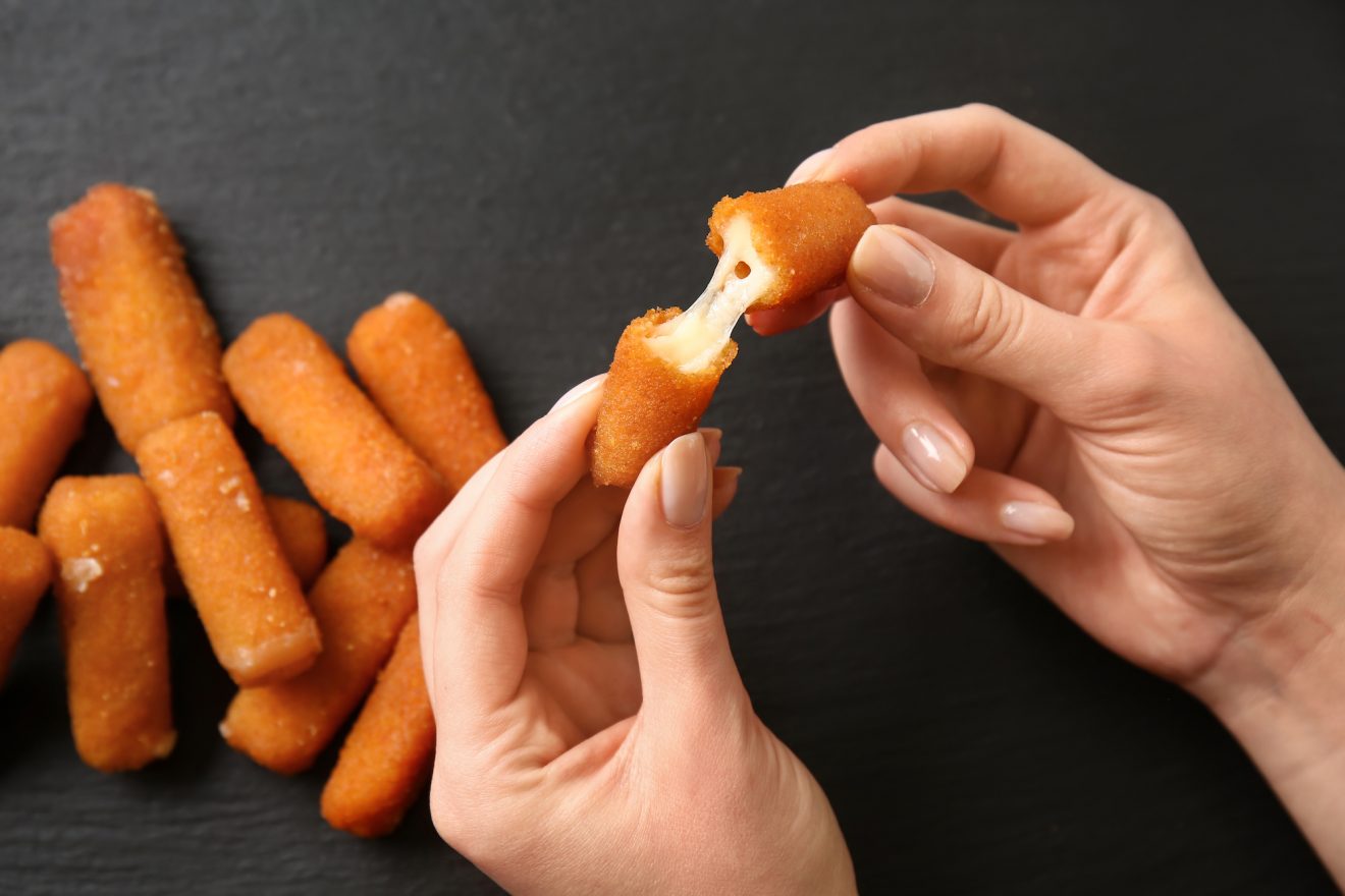 19 Mozzarella Sticks Nutrition Facts Indulge in the Cheesy Delight