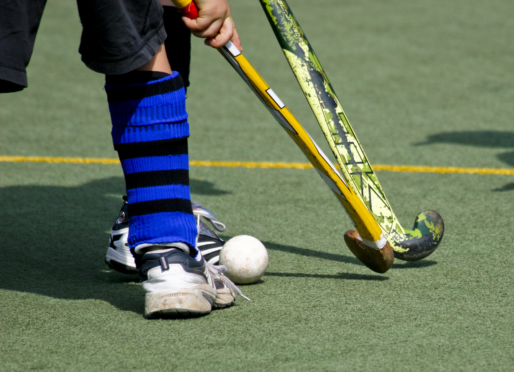 Hockey goalkeeper's equipment: The evolution of Rule 11