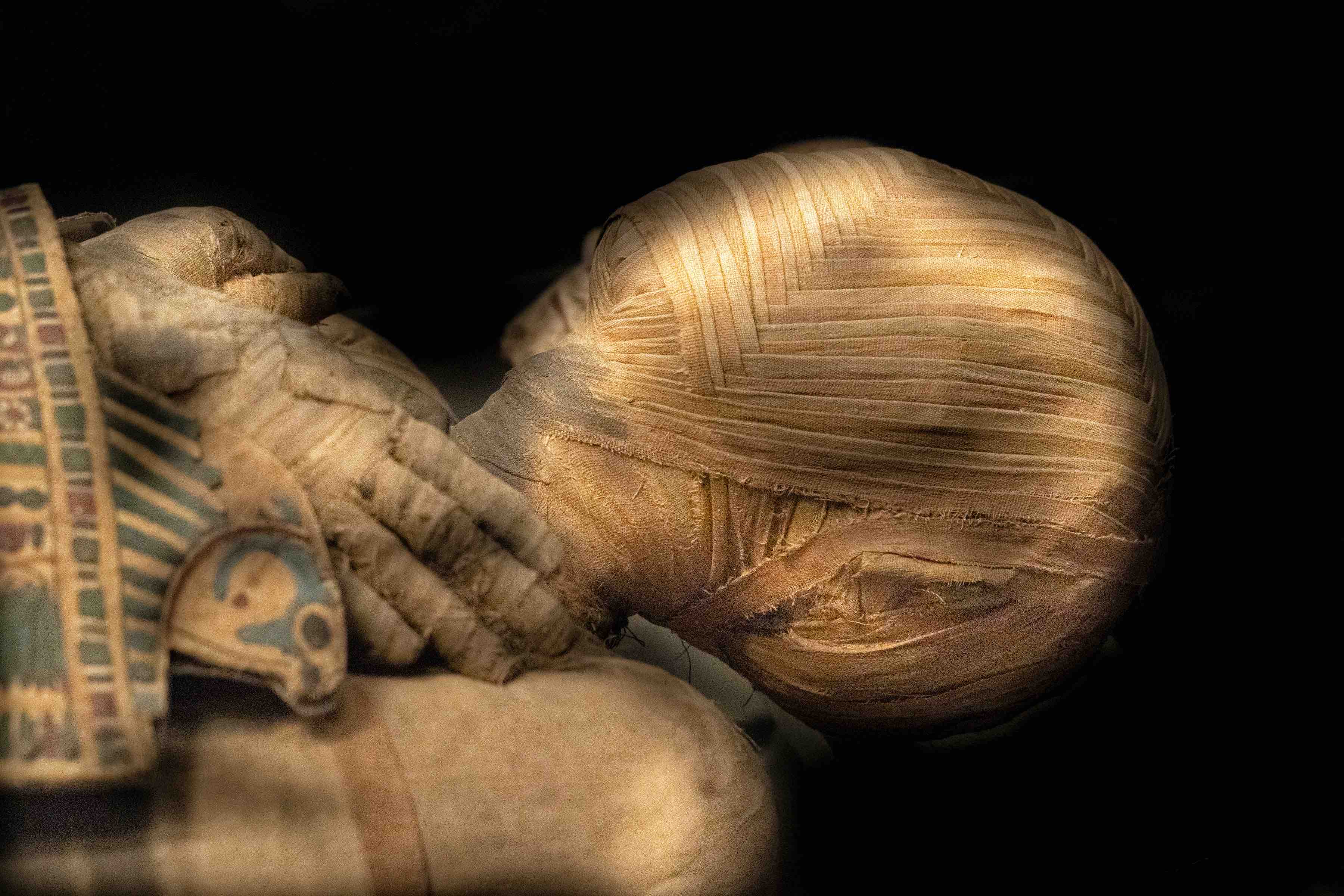egyptian mummy head close up detail