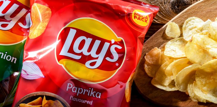 paprika lays potato chips