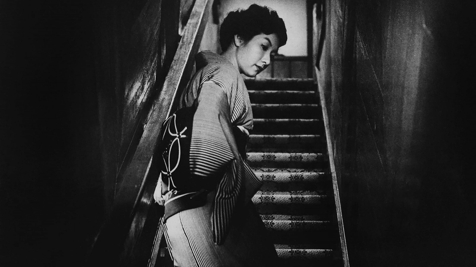 33-facts-about-the-movie-when-a-woman-ascends-the-stairs