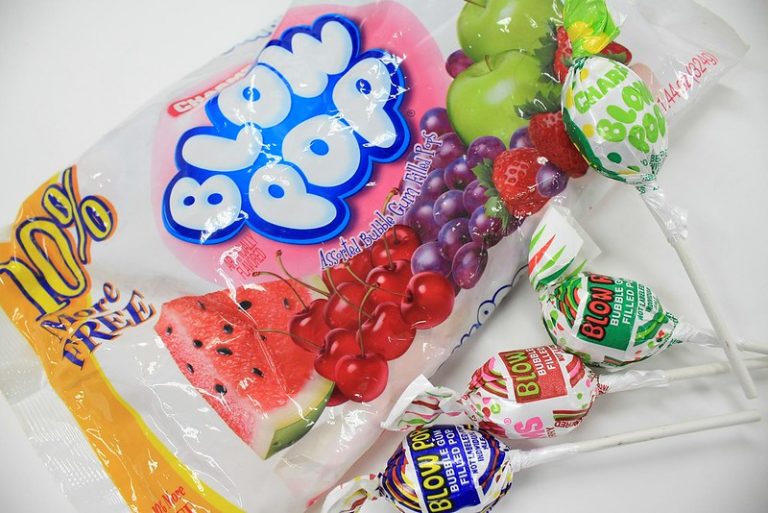 15 Blow Pop Nutrition Facts Of This Iconic Lollipop With A Bubble Gum