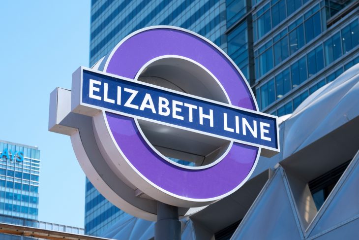 Elizabeth Line sign