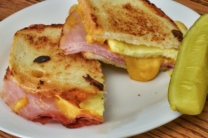 13-ham-and-cheese-sandwich-nutrition-facts-of-this-classic-delight