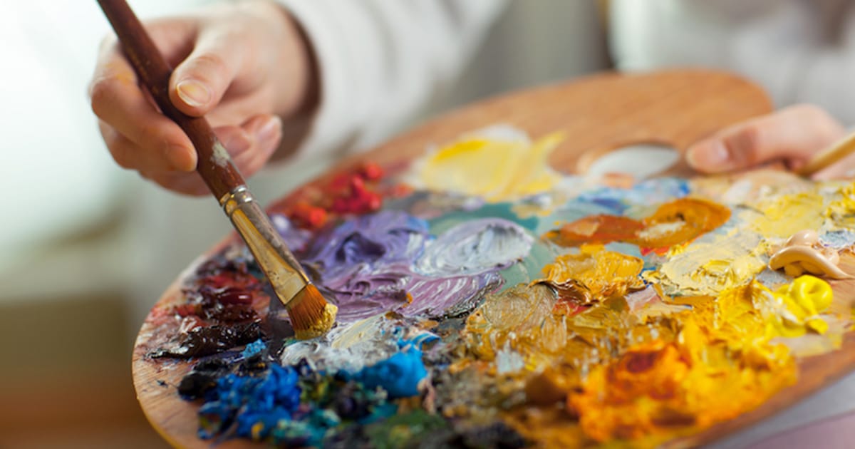 Guide to the Different Types of Paint for Art 