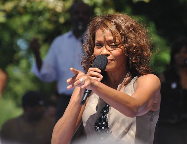 Whitney Houston Performing