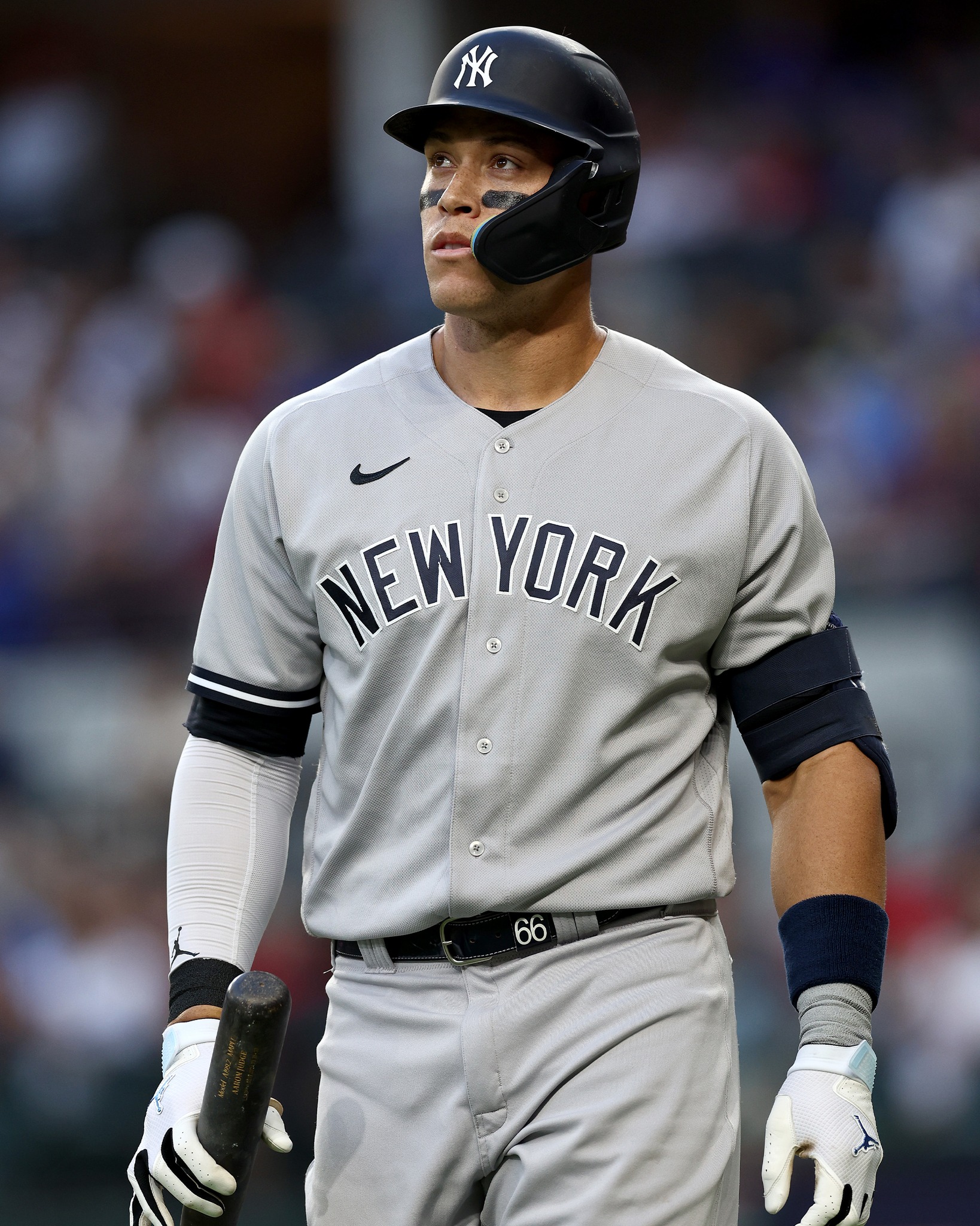 Aaron Judge New York Yankees Majestic Big & Tall Cool Base Player Jersey -  Gray