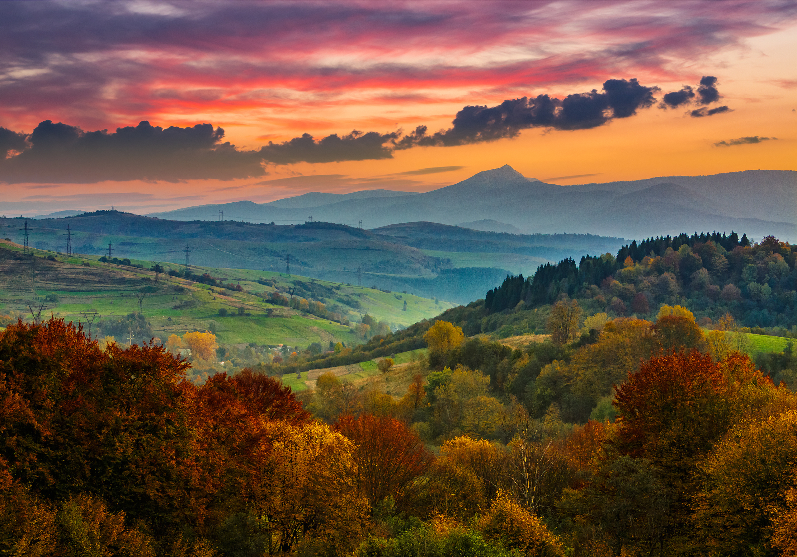 15 Fascinating Facts About Hills - Exploring Nature's Majestic Landforms 