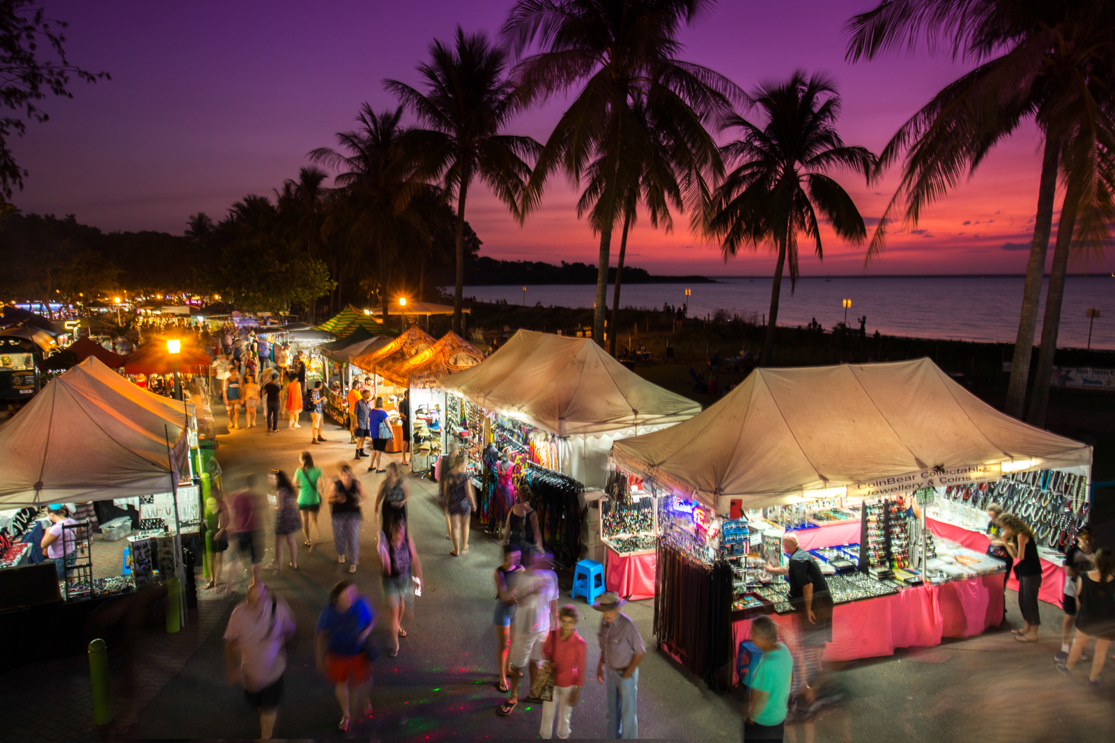 10-facts-about-mindil-beach-sunset-market