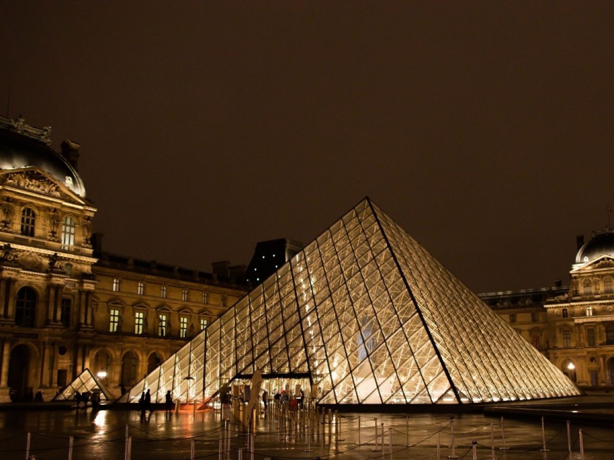 11-facts-about-louvre-museum-late-night-opening