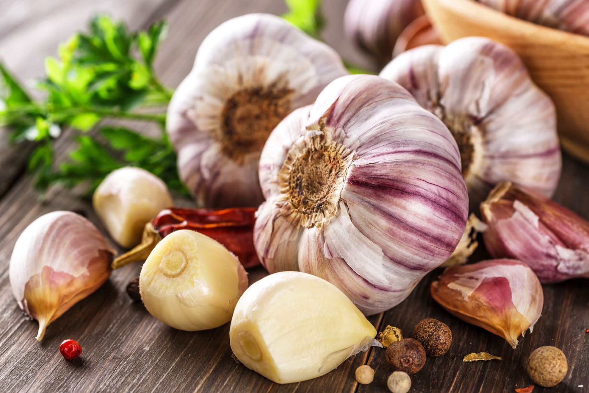 12-facts-about-garlic