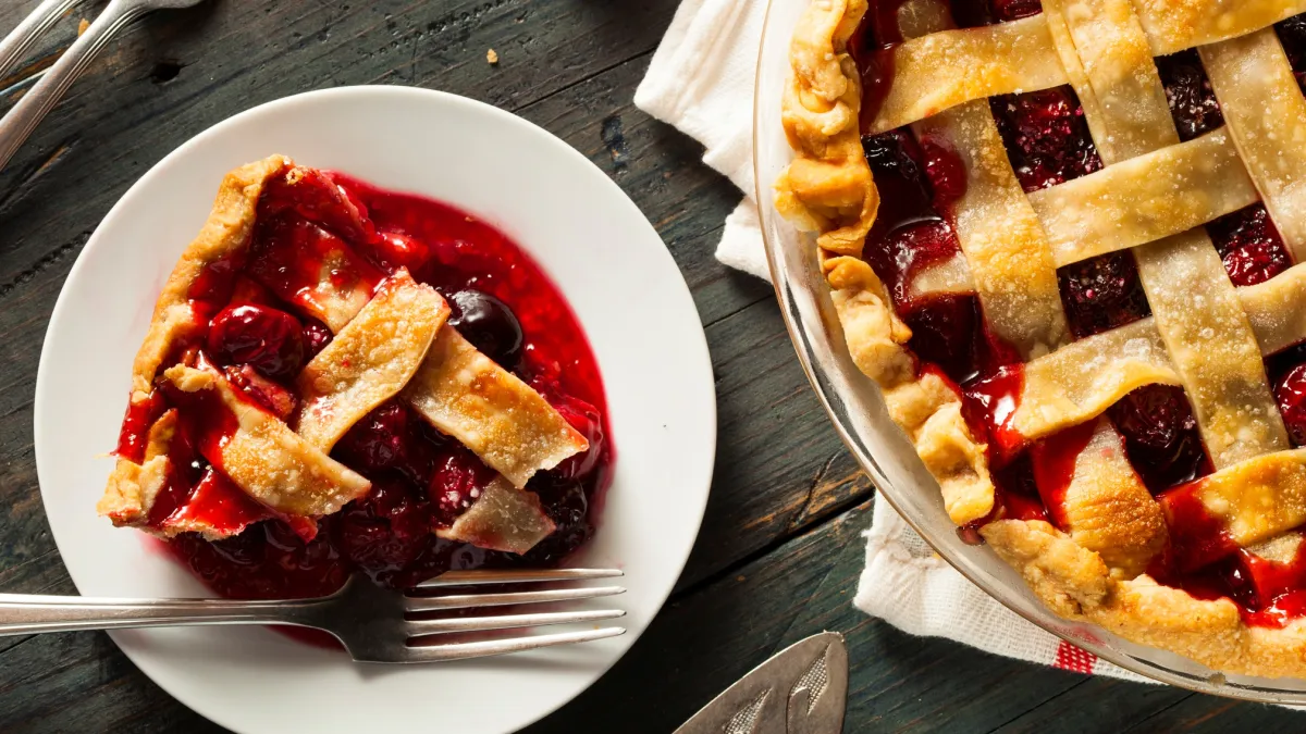 12-facts-about-national-cherry-pie-day