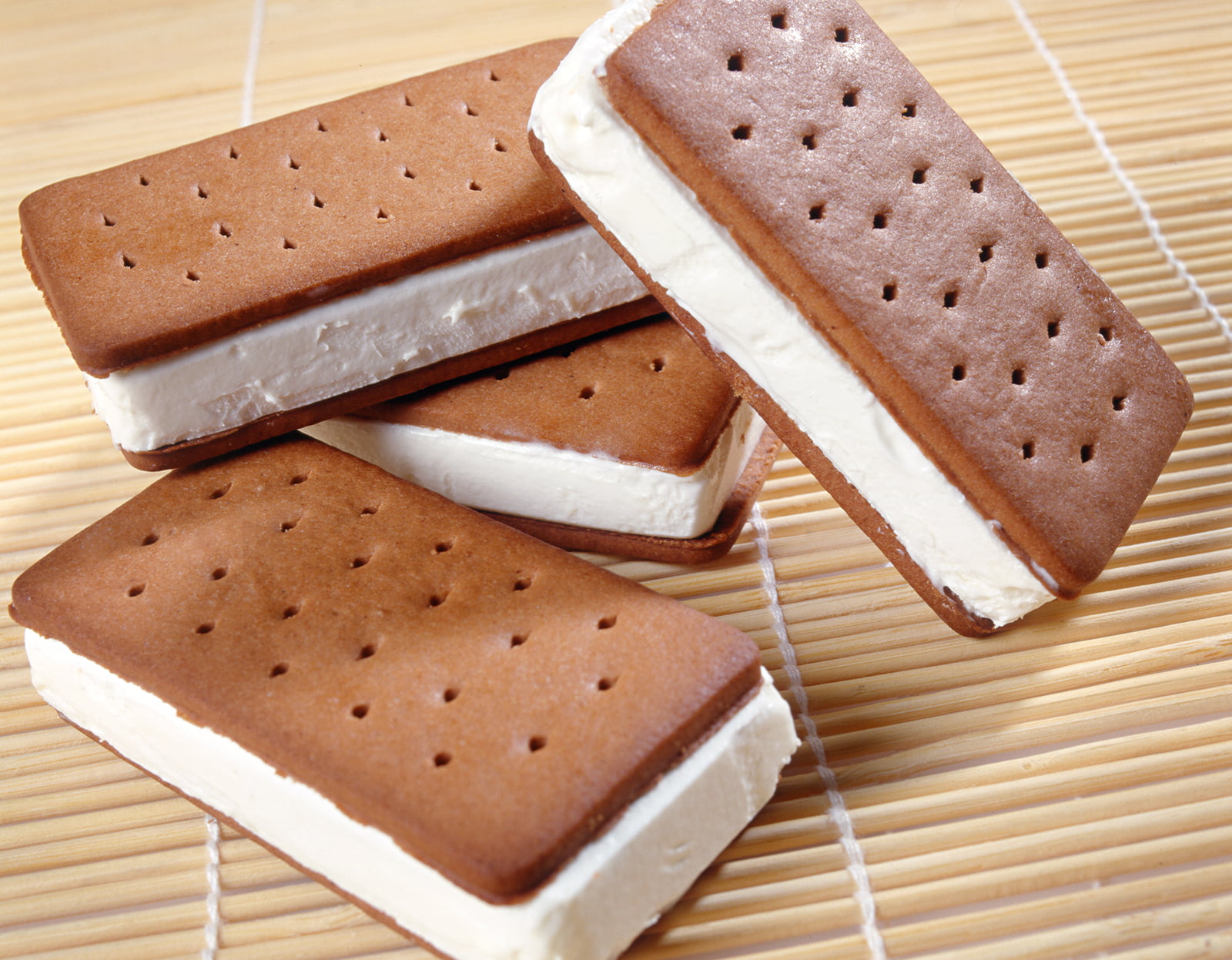 12 Facts About National Ice Cream Sandwich Day
