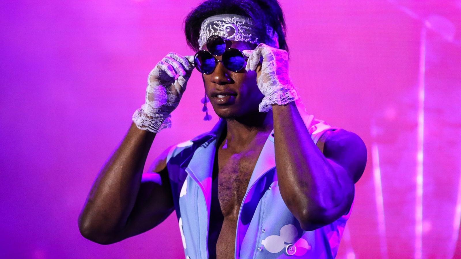12-facts-about-velveteen-dream