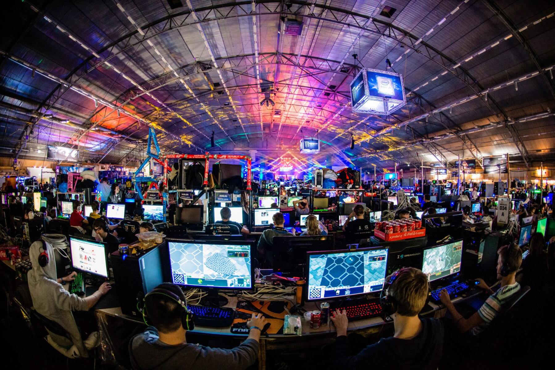 15 Facts About DreamHack (Digital Festival)