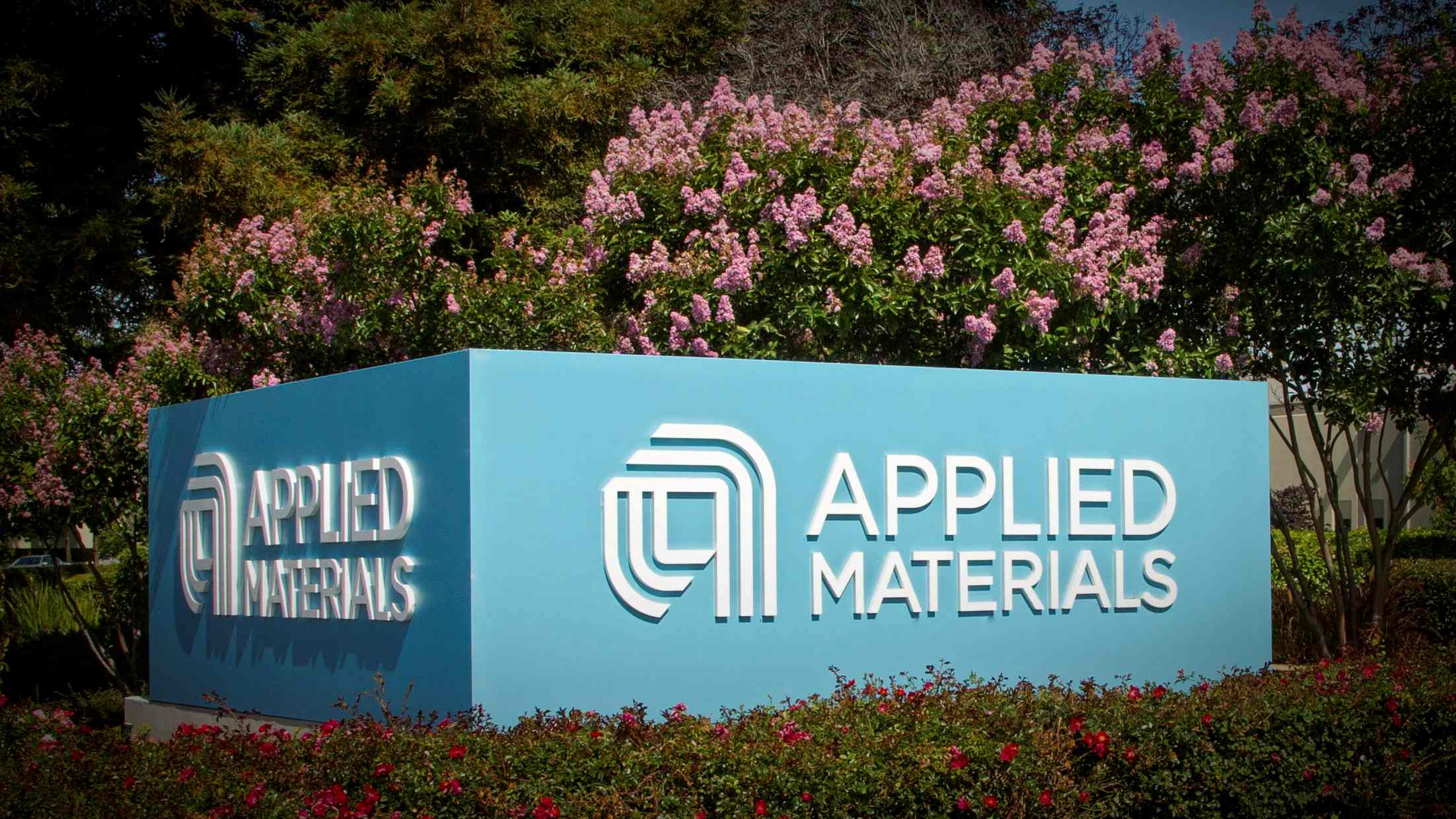 16-facts-about-applied-materials