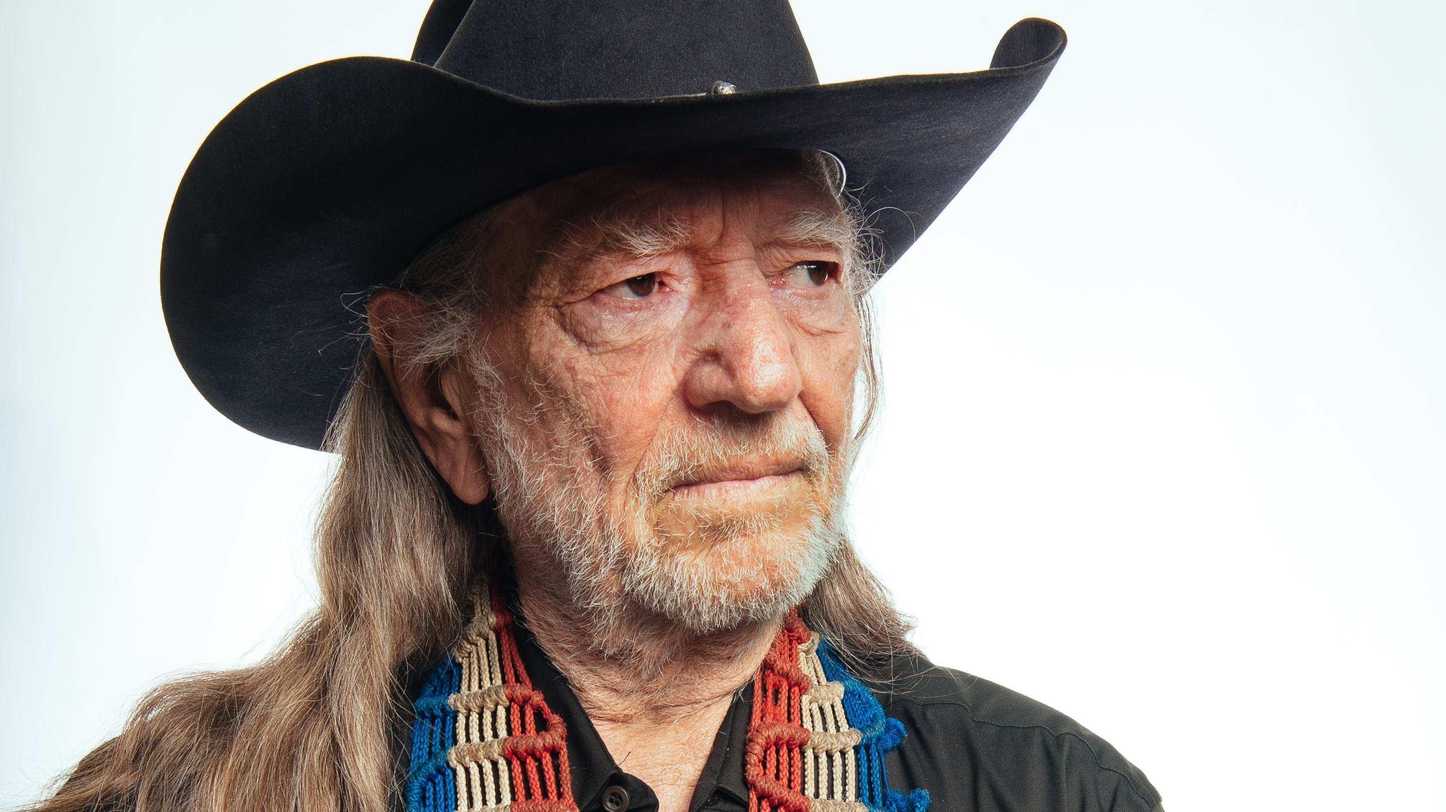 16-facts-about-willie-nelson