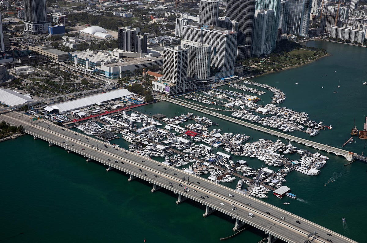 17-facts-about-miami-international-boat-show