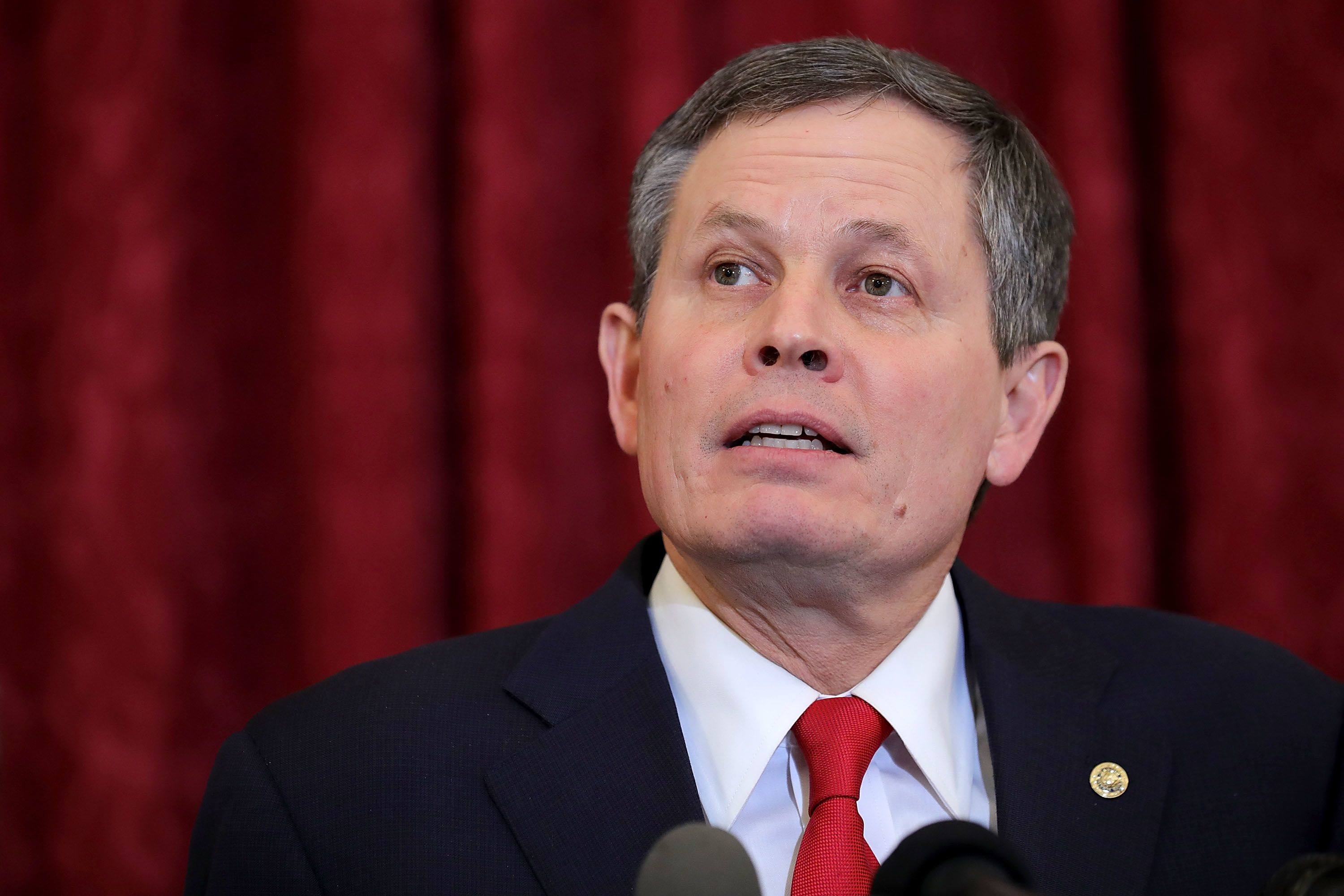 19-facts-about-steve-daines